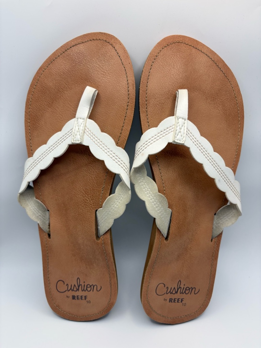 Reef Women's White Scalloped Thong Sandals with Tan Footbed